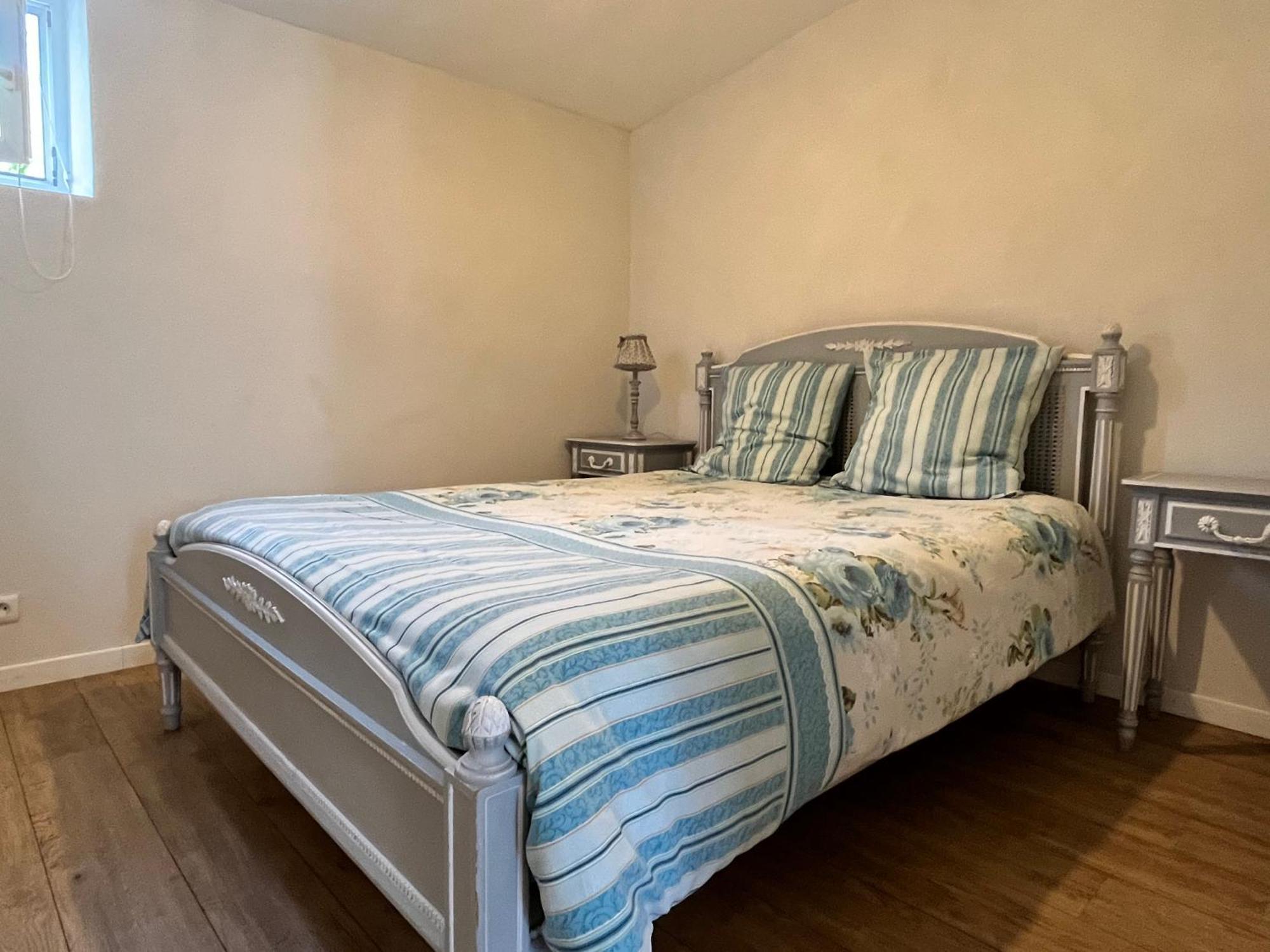 Mas Picagnol Apartment Oms Ngoại thất bức ảnh
